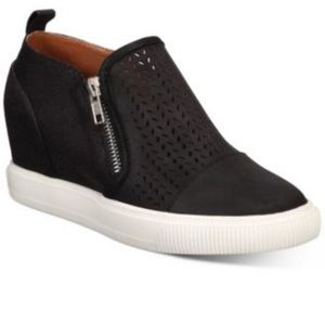 NIB dolce vita Krissa wedge sneakers